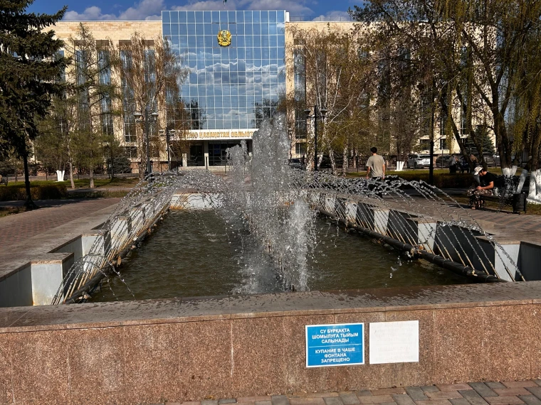 Три фонтана уже заработали в Уральске | Мой Город Три фонтана уже заработали в Уральске