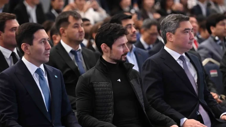 Павел Дуров Луврдан ұрланған заттарды сатып алатынын мәлімдеді | Мой Город Павел Дуров Луврдан ұрланған заттарды сатып алатынын мәлімдеді