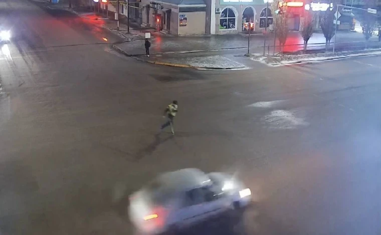 Всего полчаса успел прокатиться на угнанном авто житель Уральска | Мой Город Всего полчаса успел прокатиться на угнанном авто житель Уральска