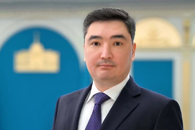 На пост премьер-министра предложили Олжаса Бектенова