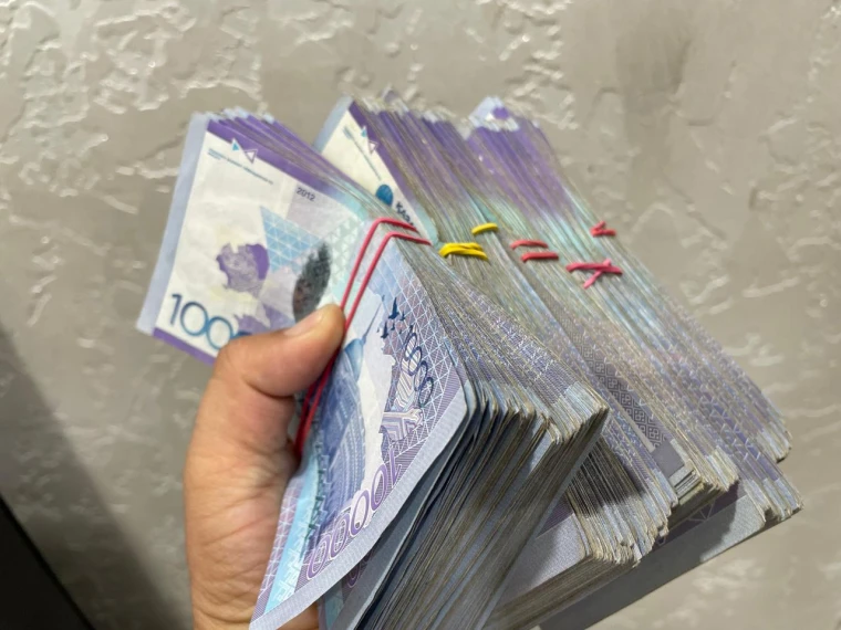 Житель ЗКО отдал мошенникам 200 млн тенге, а спустя три года ещё 90 млн тенге | Мой Город Житель ЗКО отдал мошенникам сначала 200 млн тенге, а спустя три года ещё 90 млн тенге