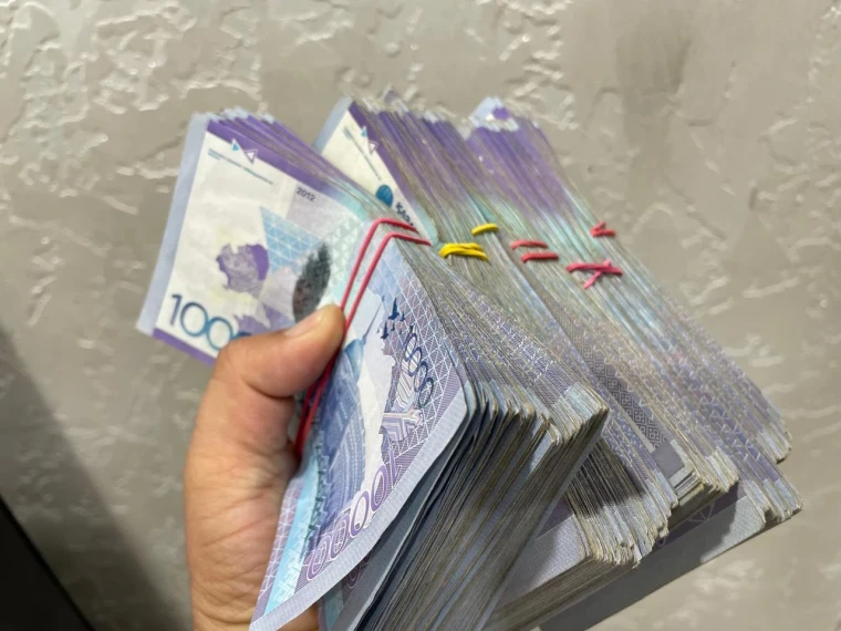 Житель ЗКО отдал мошенникам сначала 200 млн тенге, а спустя три года ещё 90 млн тенге