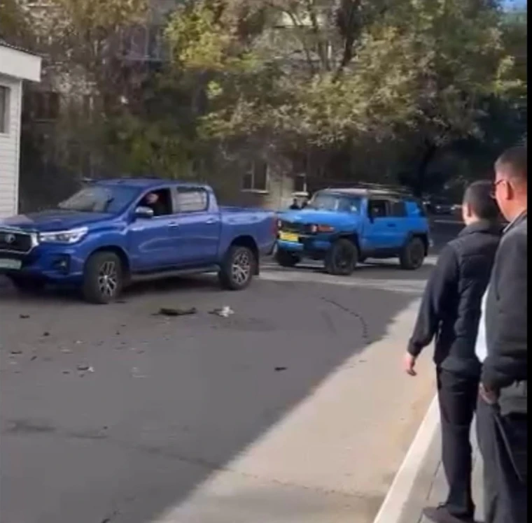 Дорожные войны: конфликт водителей едва не перерос в трагедию в Уральске | Мой Город Дорожные войны: конфликт водителей едва не перерос в трагедию в Уральске