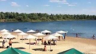 Власти Уральска напомнили, где разрешено купаться этим летом