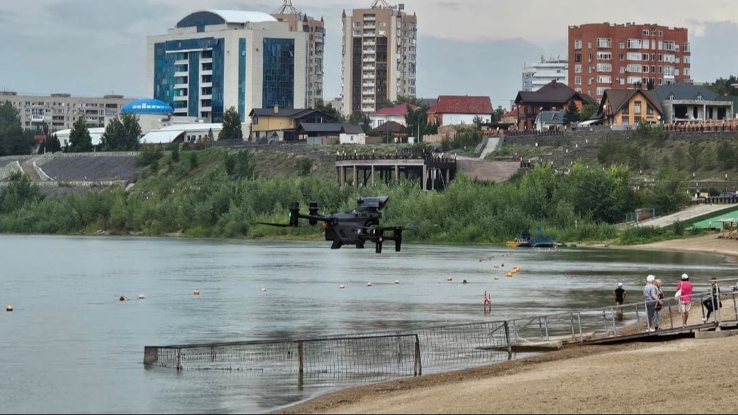 Камеры на пляжах в Актюбинской области и «говорящие» дроны по всей стране: как МЧС контролирует водоемы