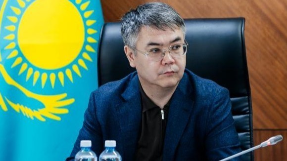 Серик Шапкенов освобожден от должности акима Атырауской области