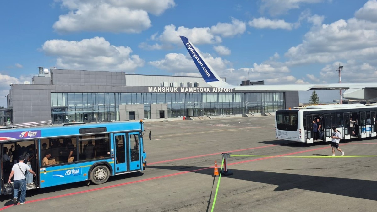 Из Уральска возобновят авиарейсы в Атырау и Актобе