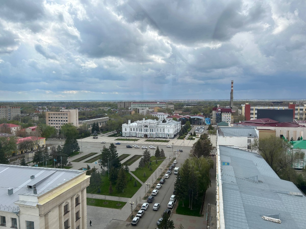 Дождь с грозой ожидаются на западе Казахстана 14 августа