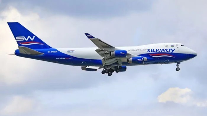 Азербайджанский Boeing 747 прилетел не в тот город и едва не остался без топлива