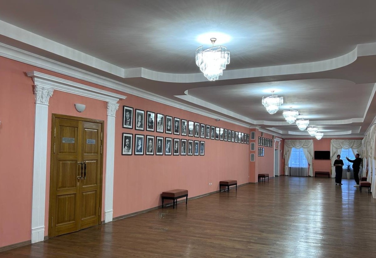 Автордың фотосы