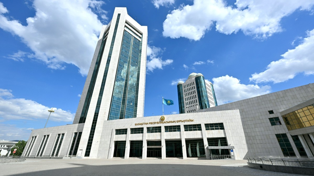 Курултай Казахстана официально утвердил регламент работы
