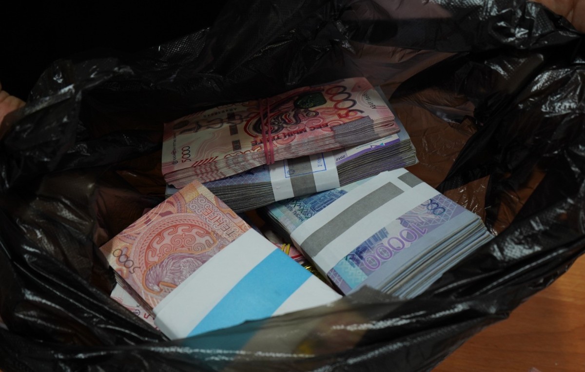 Батысқазақстандықтар 900 млн теңгеден астам қаржысын интернет алаяқтарына аударған