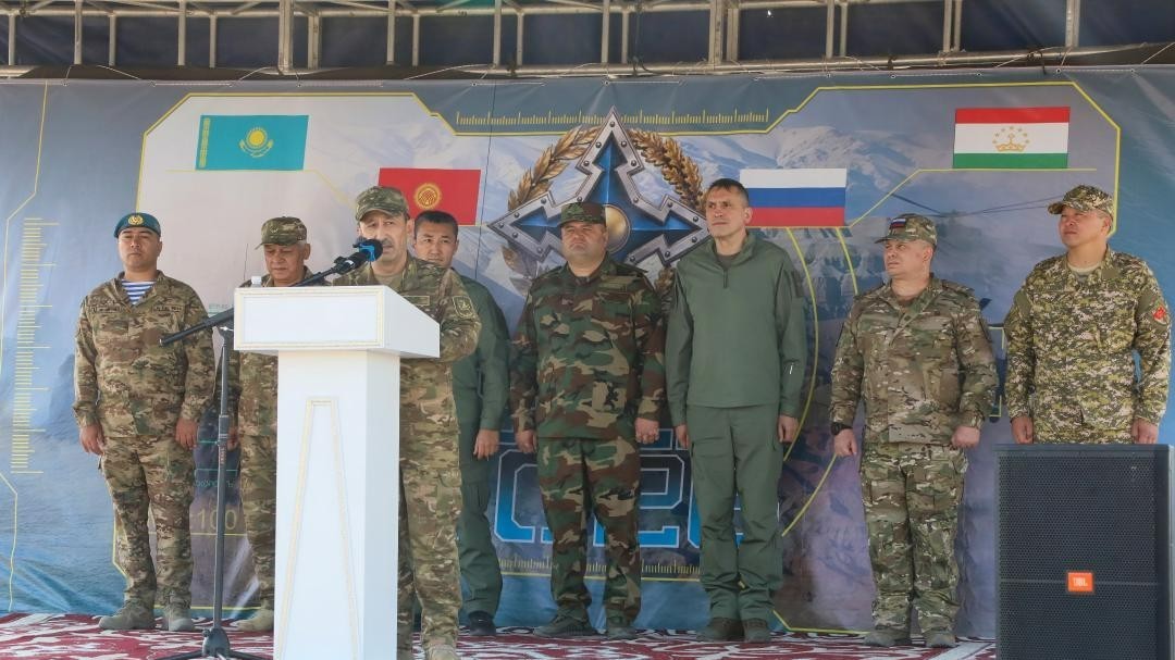 1500 военных и сотни единиц техники: в Казахстане проходят учения ОДКБ