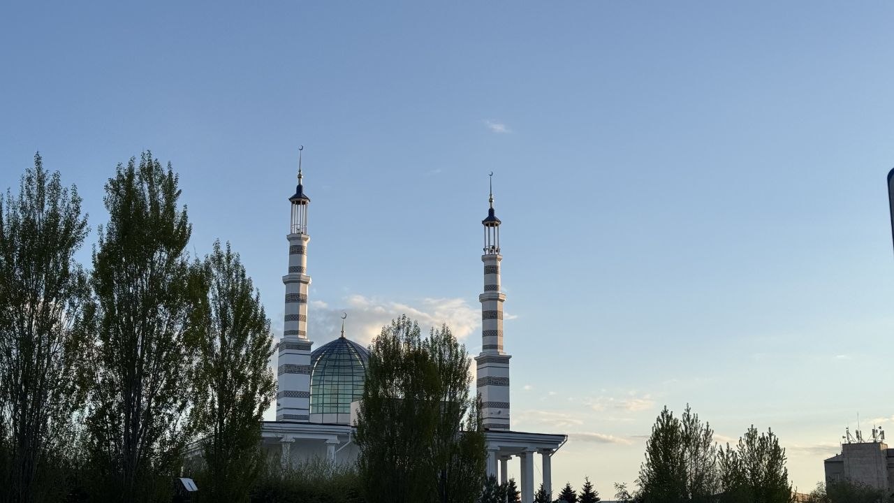 Прогноз погоды на 21 мая для жителей западного Казахстана