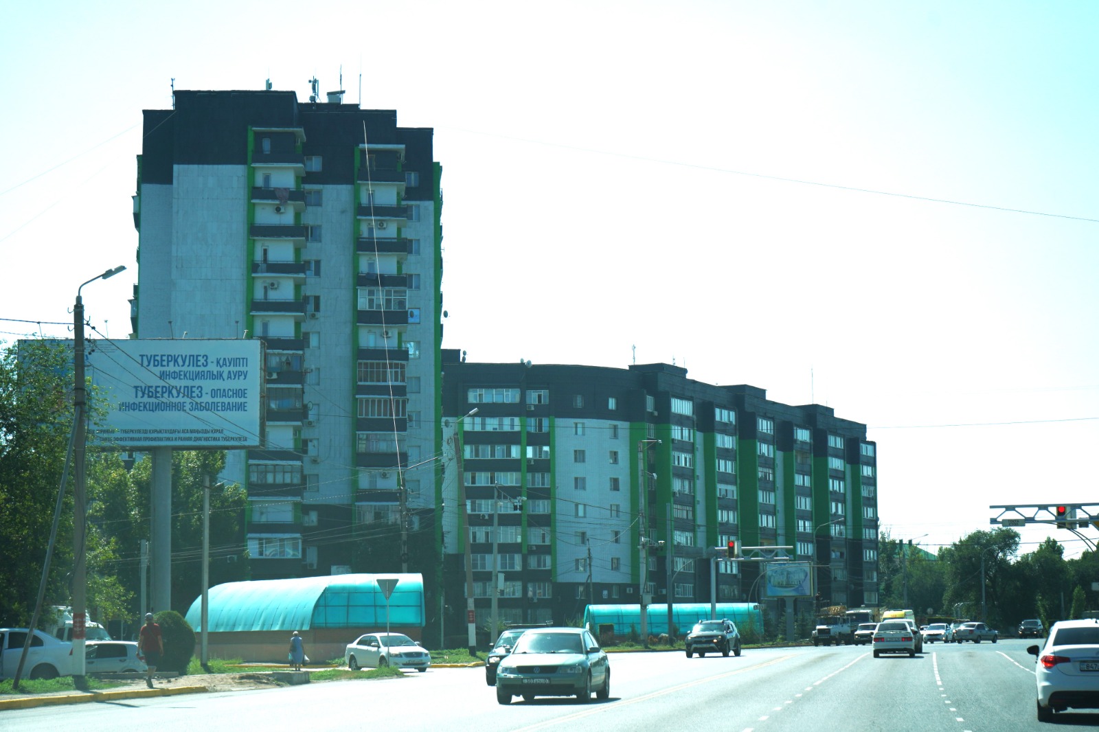 Какая область на западе Казахстана продала больше всего жилья