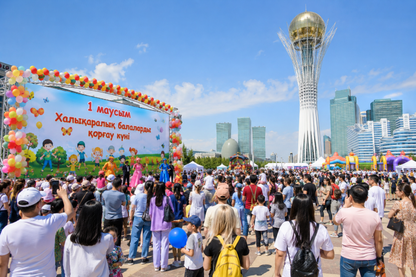 В Астане ко Дню защиты детей проведут около 100 мероприятий