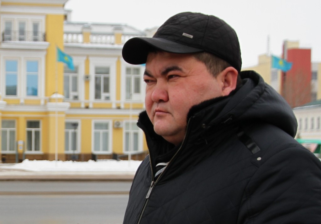 Уральского блогера лишили свободы за мошенничество и вымогательство