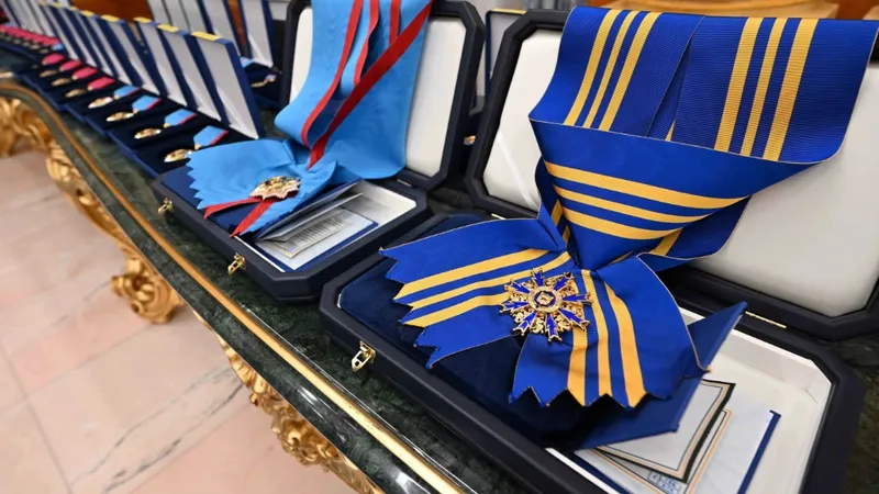 В Казахстане утвердили три новые награды
