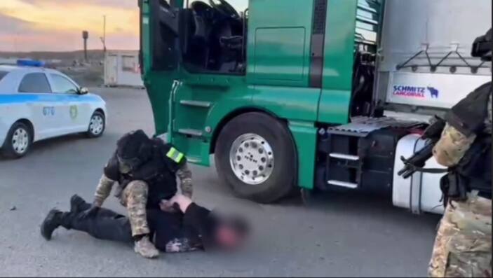 Тайник в фуре: в Павлодарской области раскрыли схему нелегального транзита через границу