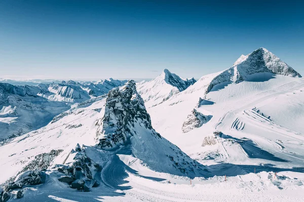 20-летний выходец из Казахстана погиб во время восхождения на гору в Германии