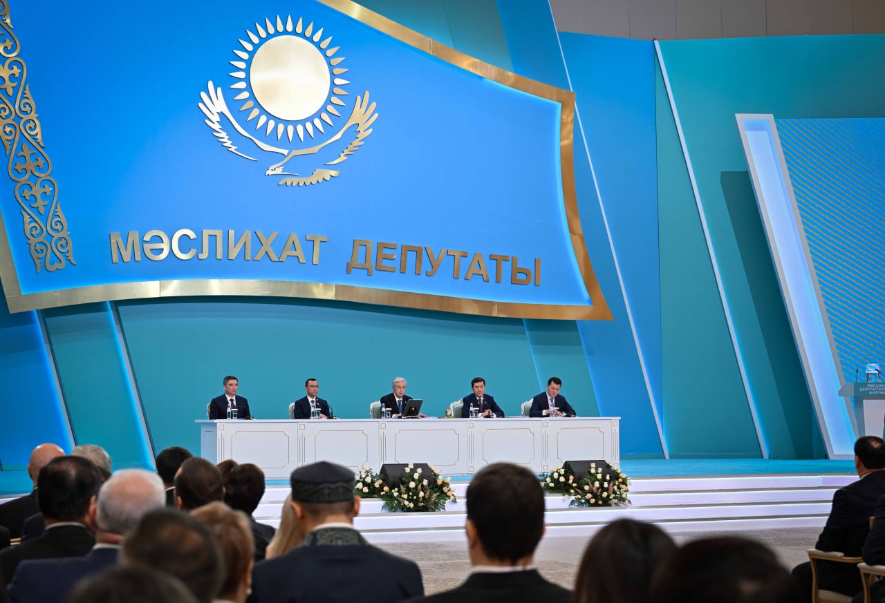 Токаев обратился к молодёжи Казахстана перед референдумом по новой Конституции