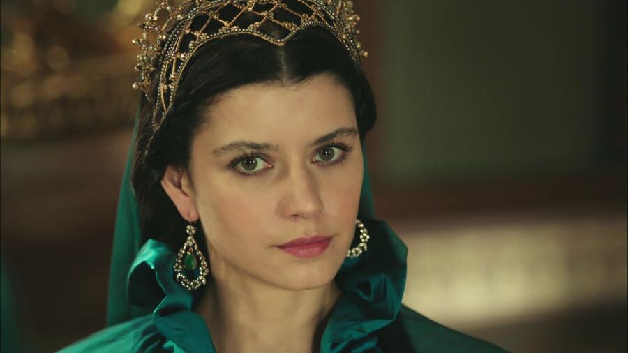 Звезду сериала «Великолепный век» задержали по делу о наркотиках и проституции