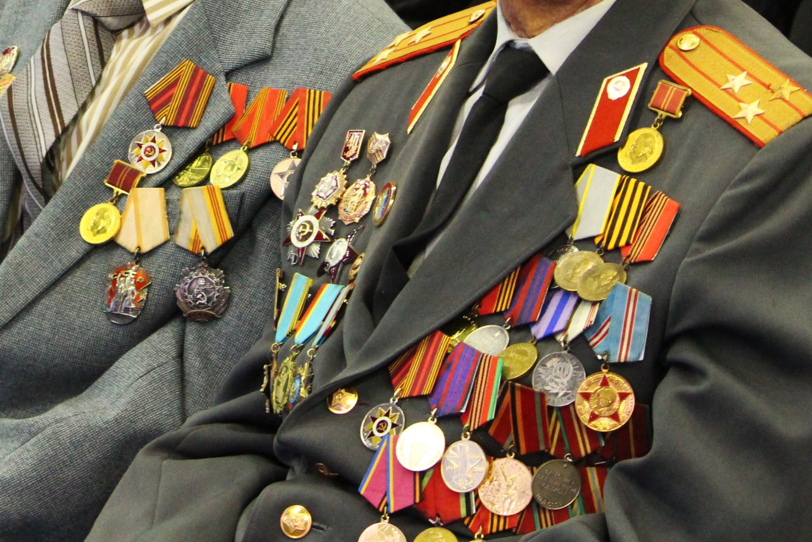 Западноказахстанские ветераны получили единовременные выплаты в 5 млн тенге