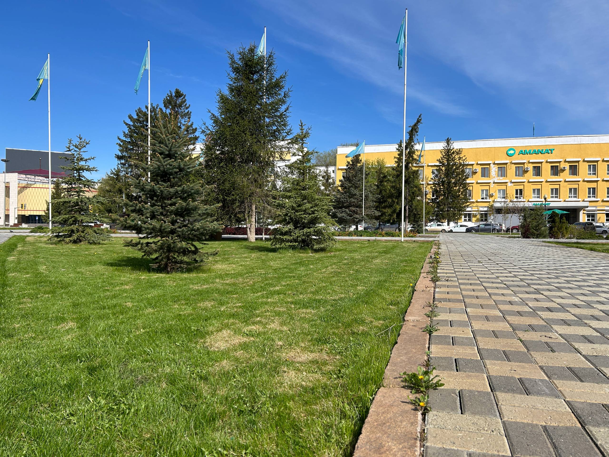 Синоптики предупреждают о сухой жаре до 30 градусов