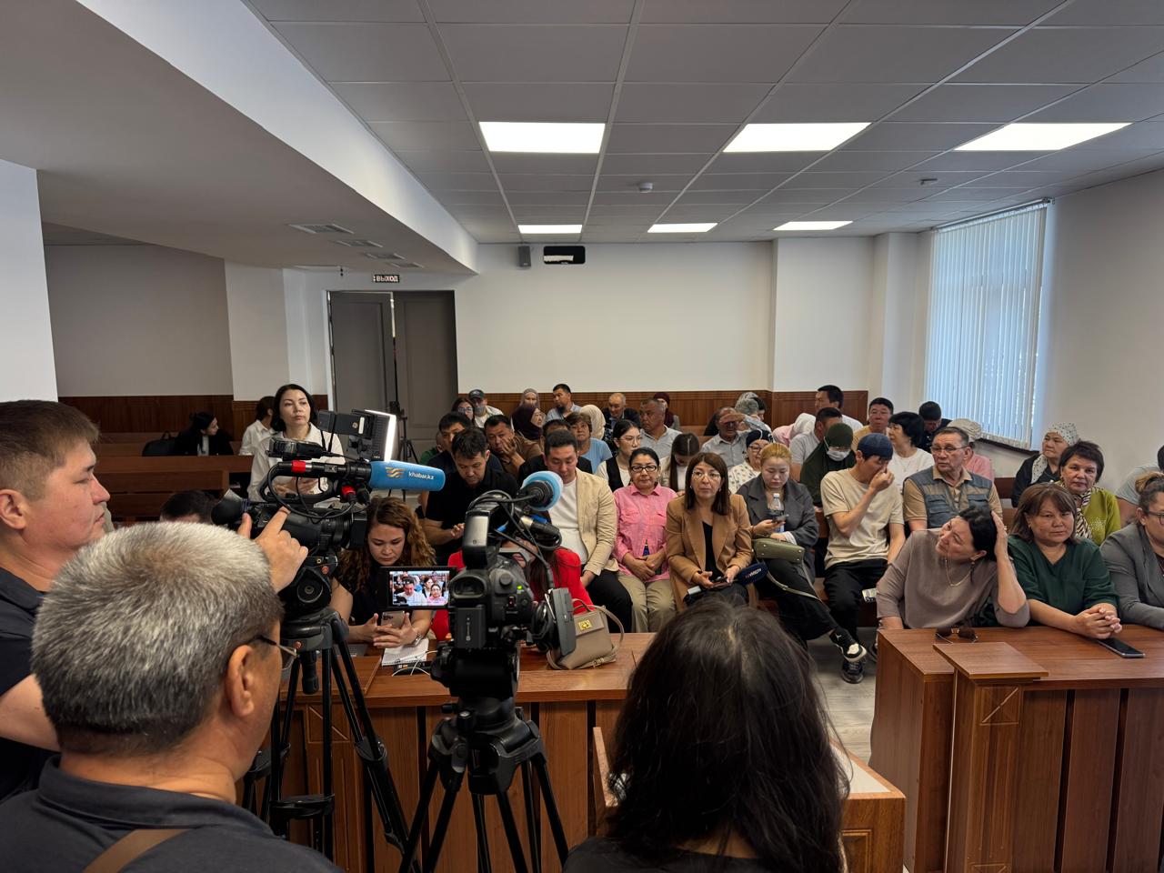 Начался суд по делу о жестоком убийстве семьи под Атырау