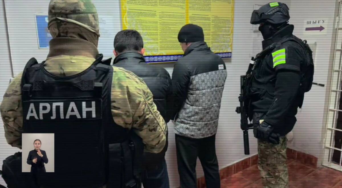 «Лёгкий заработок» в интернете: МВД обратилось к родителям подростков с предупреждением