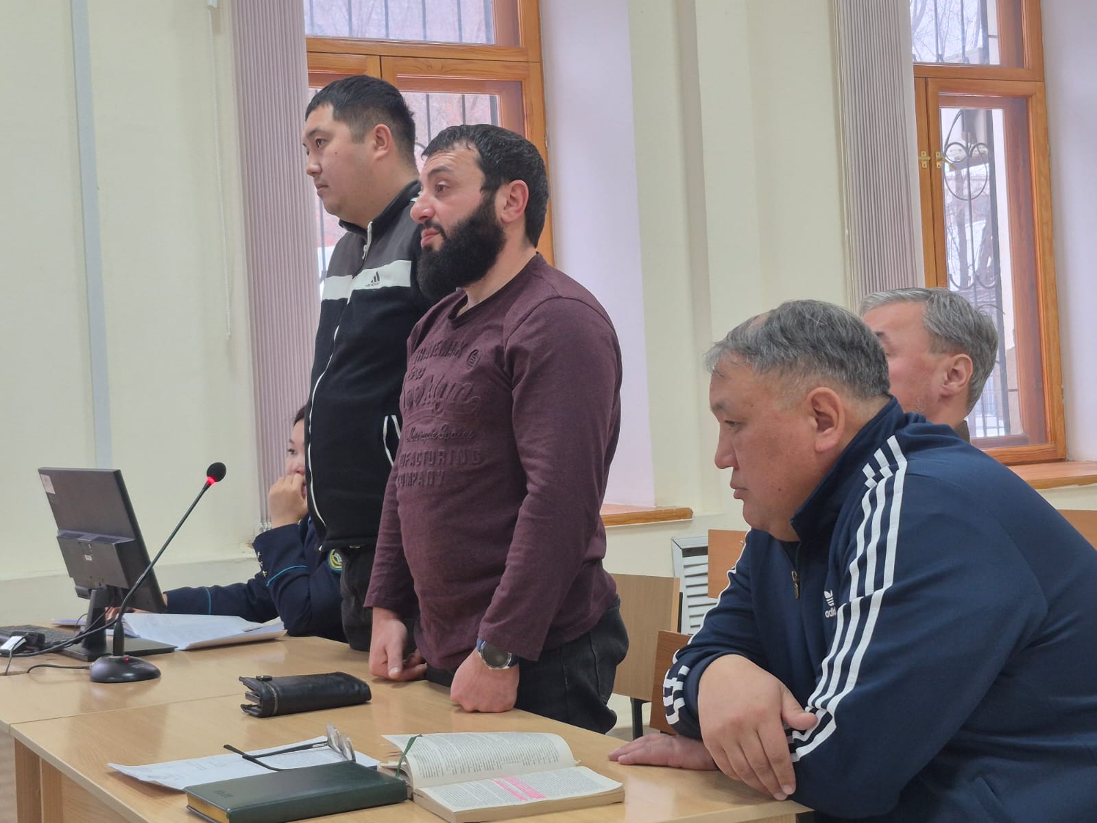 Нападение на сотрудников стройкомпании на трассе ЗКО: главному фигуранту запросили 15 лет