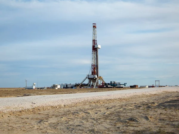 Минэнерго и Shell подписали новый контракт на разведку участка в Актюбинской области