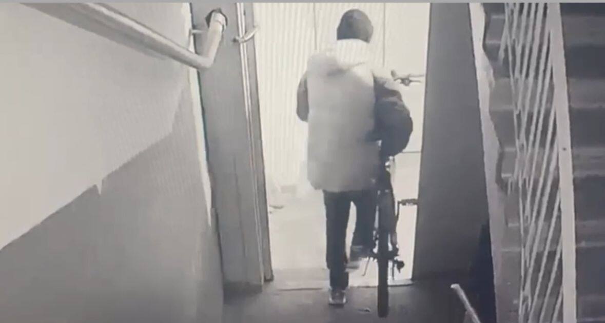 Система распознавания лиц помогла раскрыть кражу в Уральске