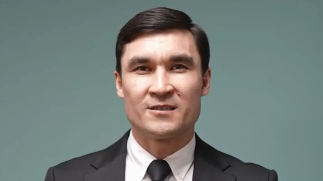 Серик Сапиев прокомментировал конфликт с заместителем