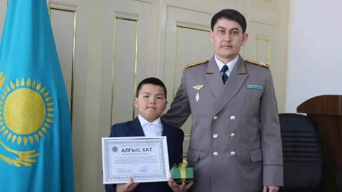 9-летний мальчик спас младших братьев из горящего дома в ЗКО