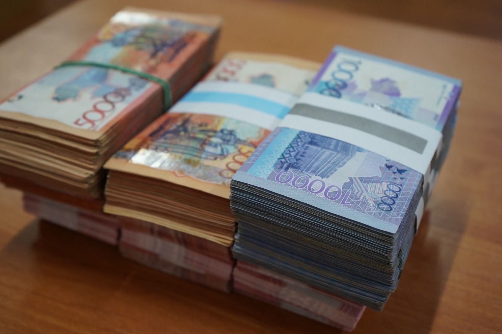 Ужесточить ответственность за финансовые пирамиды предложил Токаев