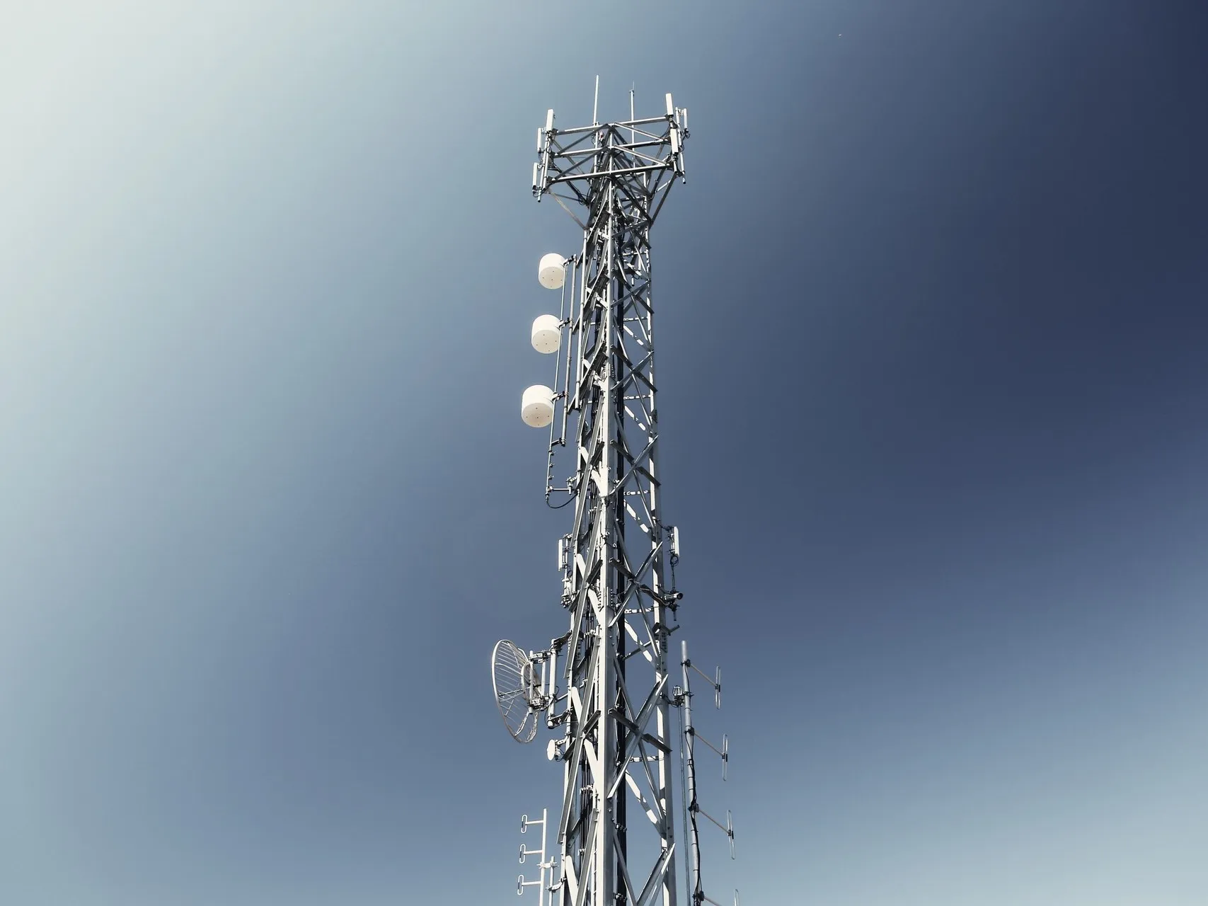 5G охватит 75% городов Казахстана к 2027 году