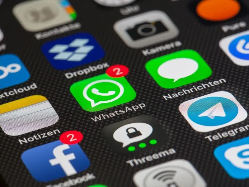 Глава МЧС открыл WhatsApp-номер для личного состава