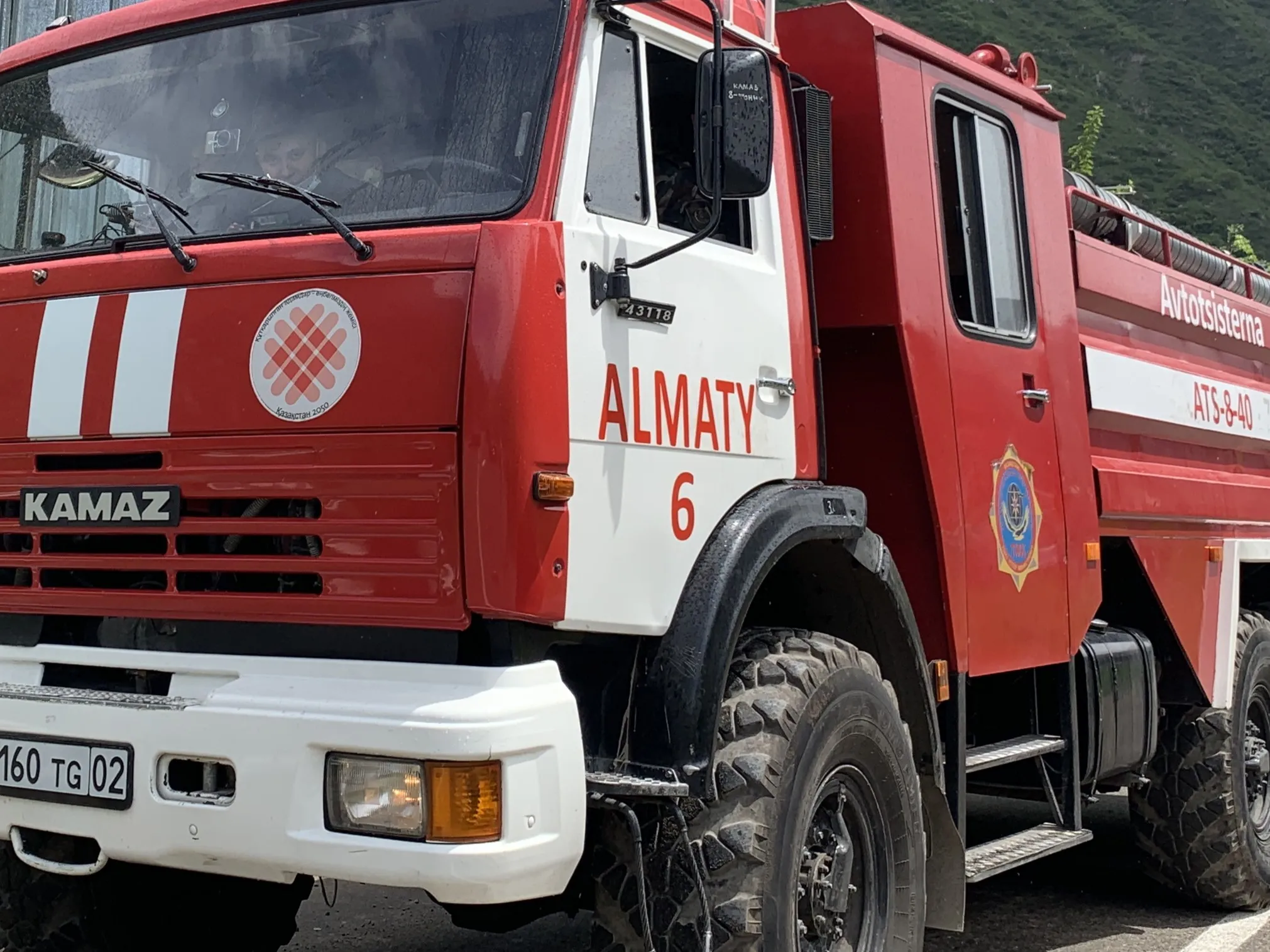 Мебельный цех горел в Алматы
