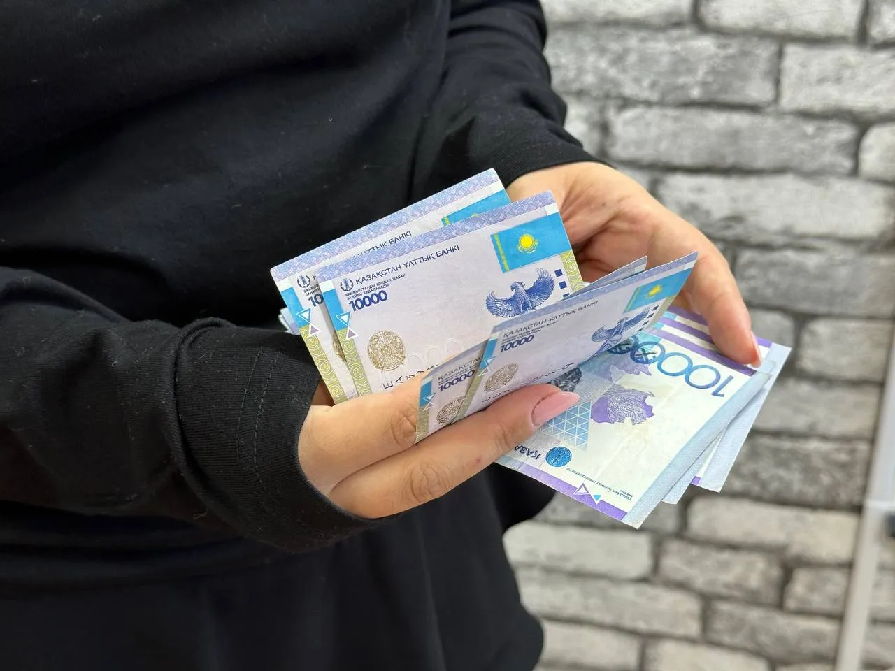 Заранее подготовиться к чёрной пятнице советуют казахстанцам