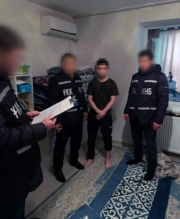 В Атырау за пропаганду терроризма в соцсетях задержали подростка