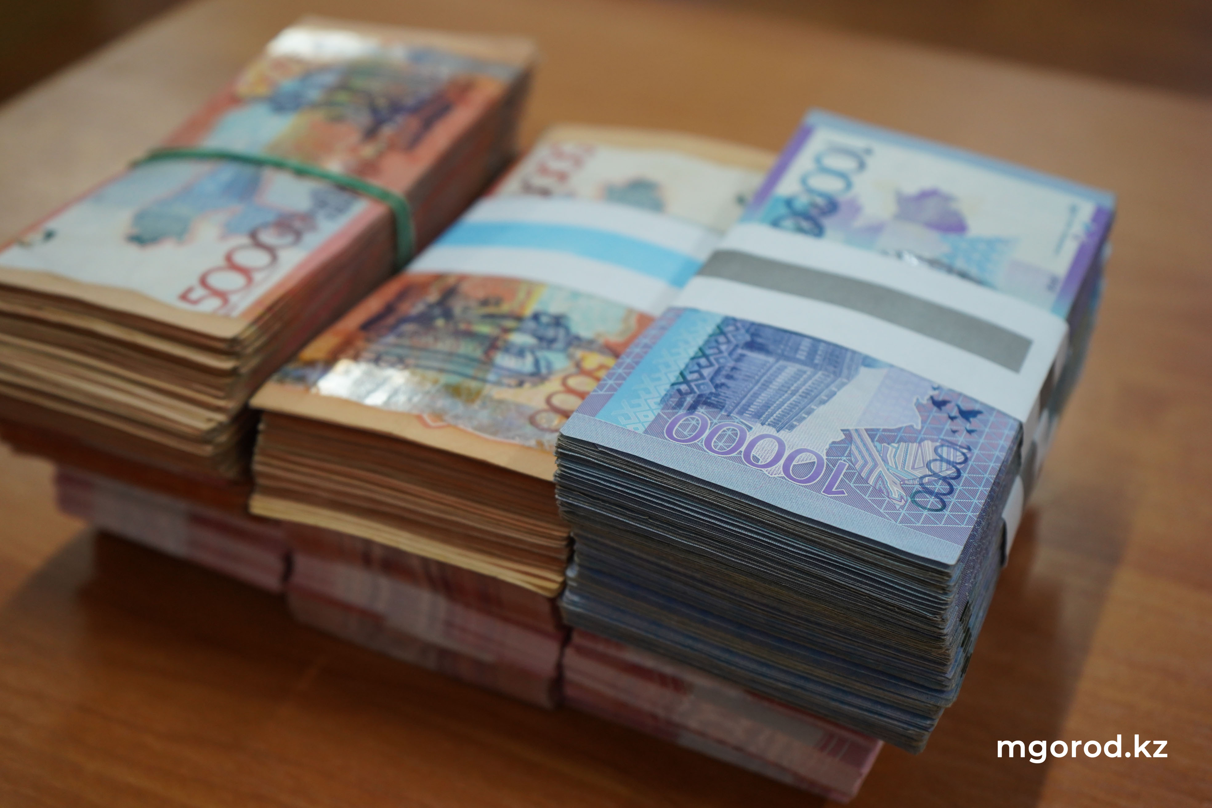 Почти 19 млрд тенге перечислили жители ЗКО в ФСМС