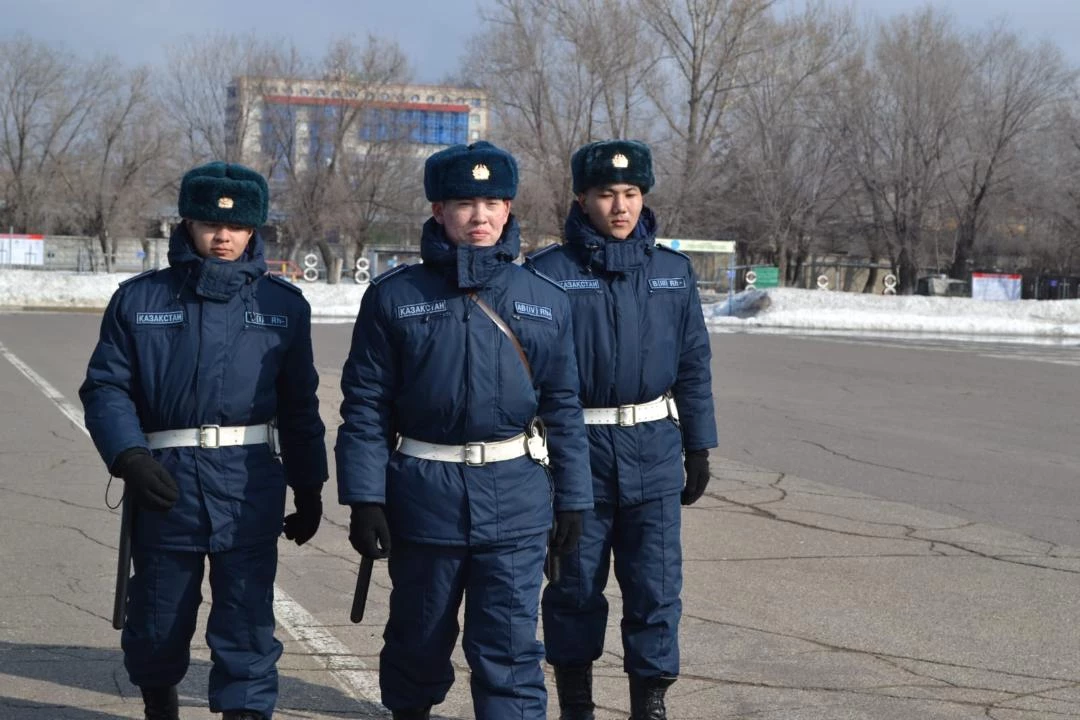 Агрессивные подростки избивали девочку в Уральске: в конфликт вмешались военнослужащие