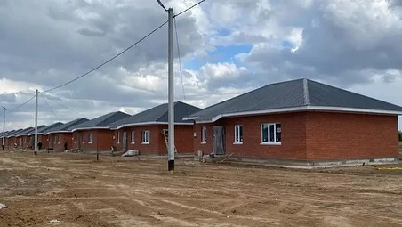 В ЗКО из-за халатности чиновников простаивали дома, построенные на госсредства