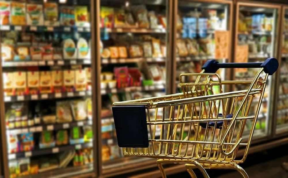 Огурцы дорожают, рис дешевеет: что происходит с ценами на продукты в Казахстане