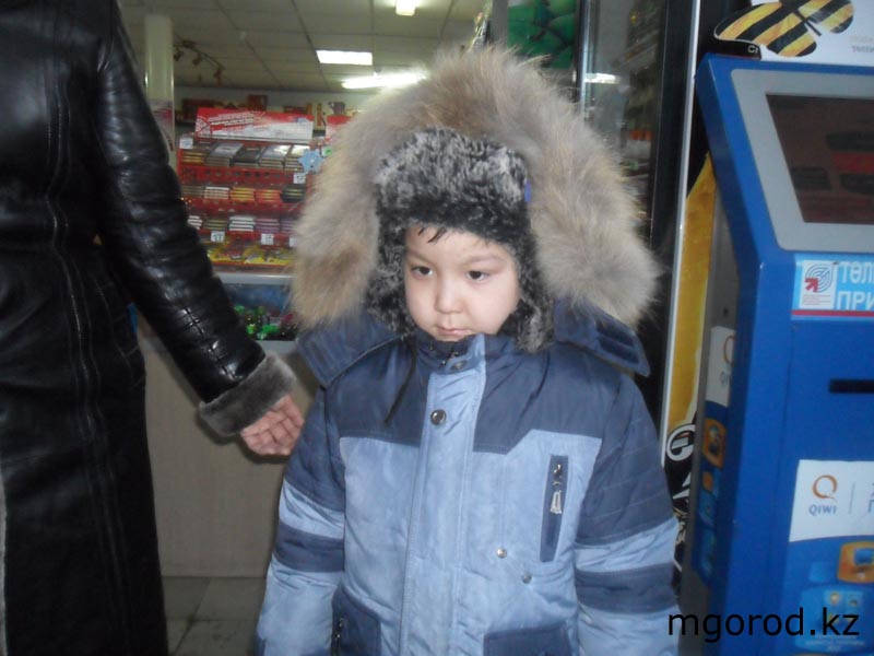 Уральск. Нашлись родители потерявшегося малыша