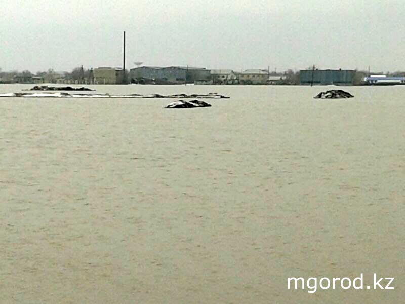 Уральск. Уровень воды в Деркуле поднялся на 2 метра