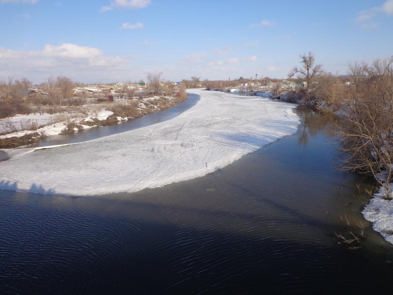 Уральск. Уровень воды в Деркуле приближается к опасному