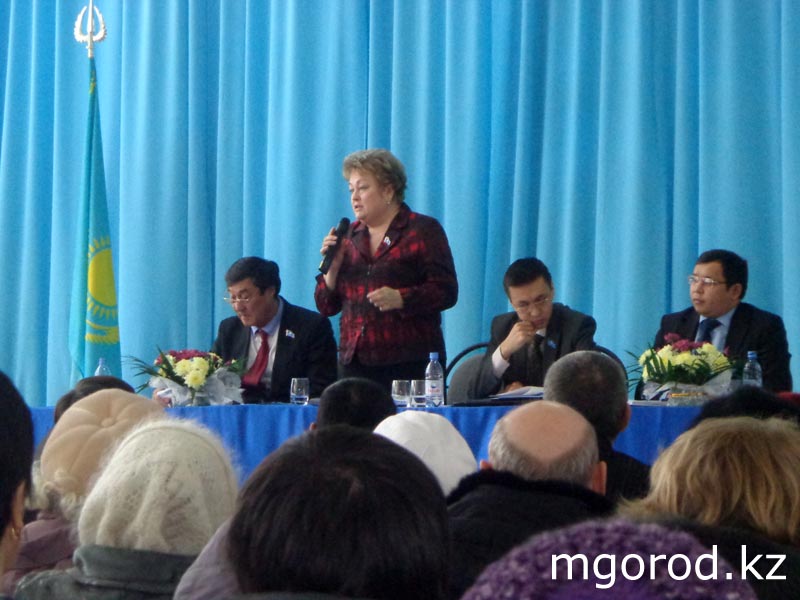 Уральск. Избиратели требуют от депутатов благоустройства дворов