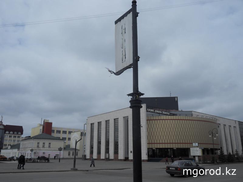 В Уральске меняют светофоры